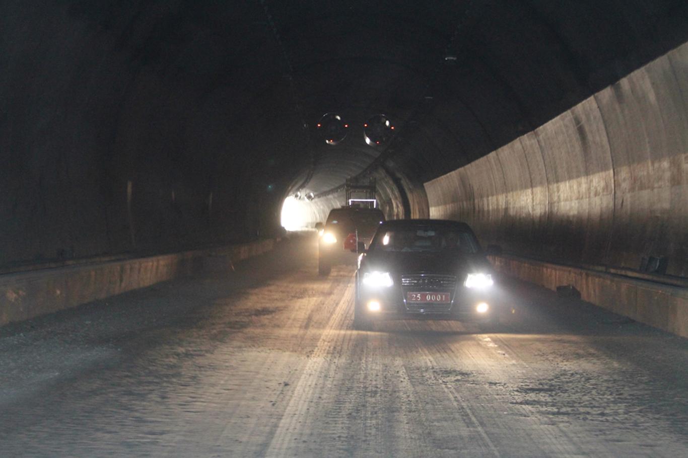 "Ovit Tüneli yıl sonunda trafiğe açılacak" "Ovit Tüneli yıl sonunda trafiğe açılacak"